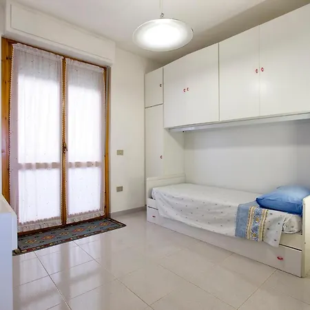 Lido 15 Apartment
